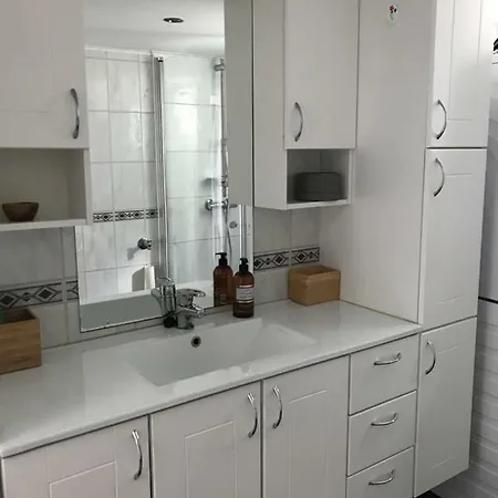 Holiday home Koselig Landsbyhus I Nordfjord *